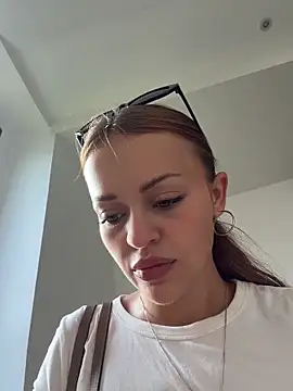 AngelinaTeller online show from 02-25-26, 12:31