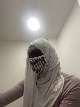 Hijabi HotGirls online show from 03-16-25, 10:31