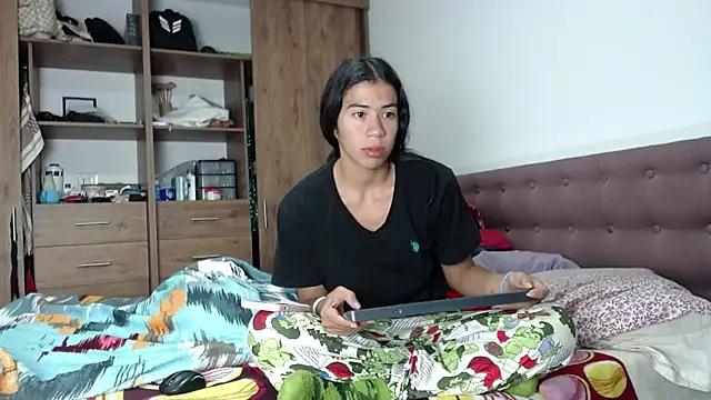 CleoAndAshley online show from 02-22-25, 09:15