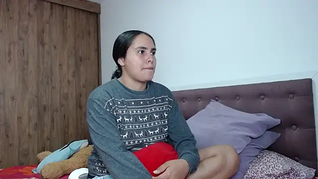 CleoAndAshley online show from 03-09-25, 06:00