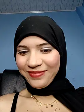 hanaa 18 online show from 03-11-25, 02:18