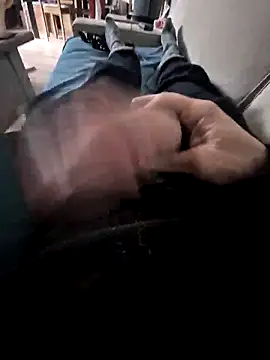 Snapshot of MarkBigDick35 chatting on 02-07-25, 10:40 MarkBigDick35 online show from 02-07-25, 10:40