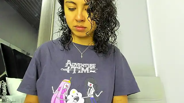 Amareto  online show from 11-10-25, 01:43