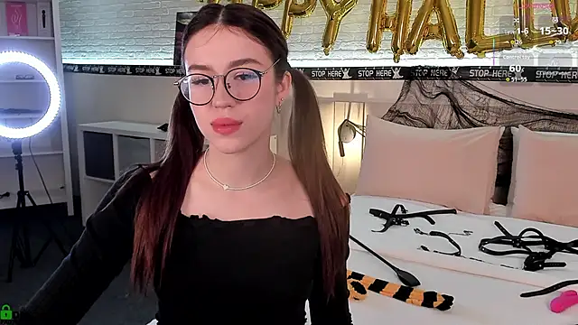 BelovedRuby online show from 10-31-25, 02:56