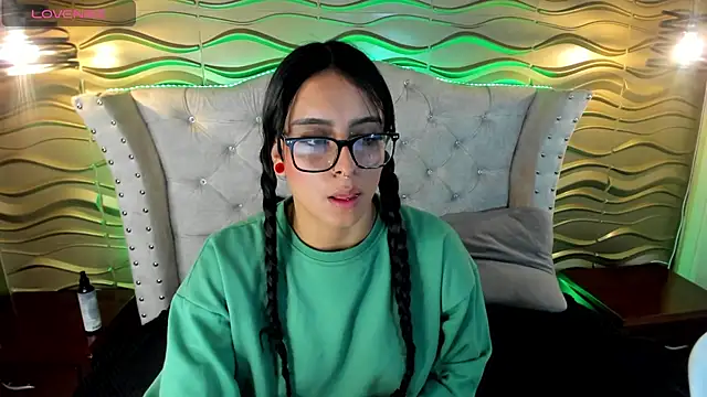 Andreita Jones online show from 01-24-25, 02:41