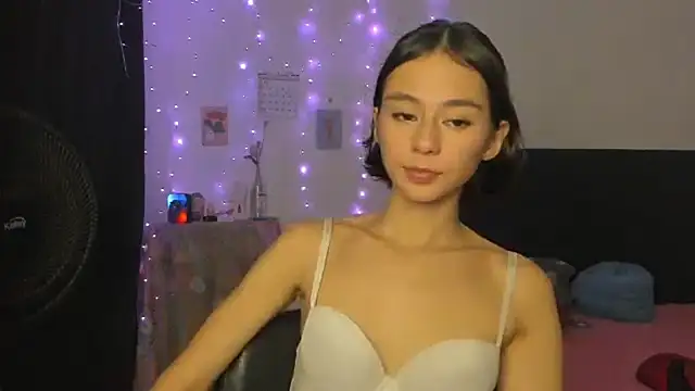 cute roxana  online show from 03-09-25, 11:03