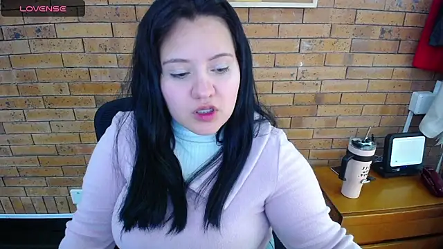dannarossy  online show from 02-26-25, 07:42