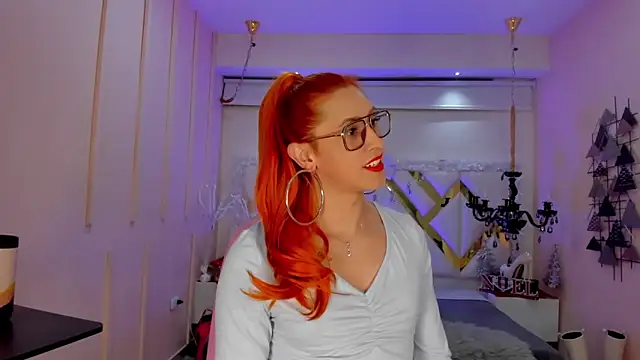Juliana Saenzz online show from 01-07-25, 10:54