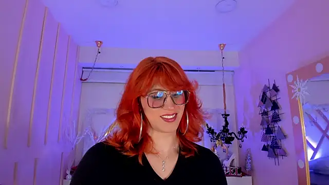Juliana Saenzz online show from 01-14-25, 12:03