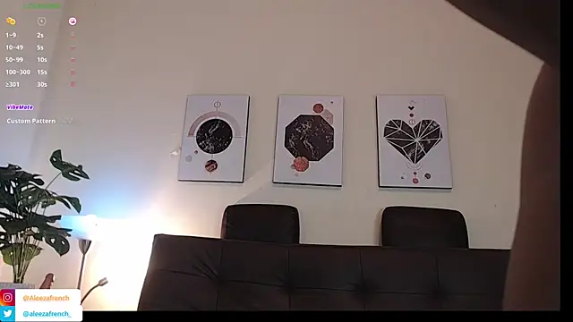 Snapshot of AleezaFrench chatting on 02-23-25, 01:42 AleezaFrench online show from 02-23-25, 01:42