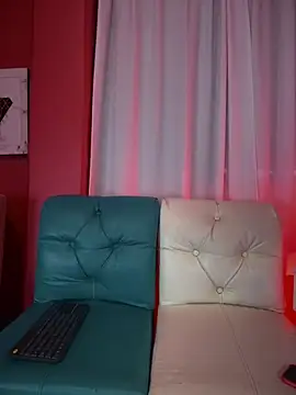 Snapshot of AleezaFrench chatting on 02-24-25, 02:26 AleezaFrench online show from 02-24-25, 02:26