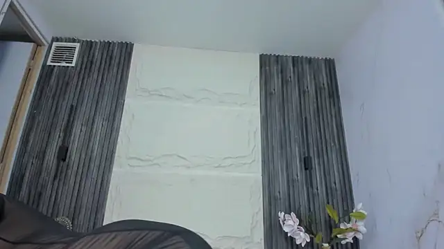Arianna bigboobs  online show from 10-04-25, 11:19