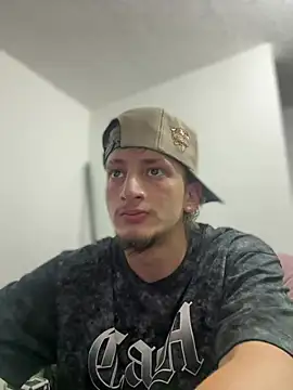 Snapshot of Scott_sex7 chatting on 02-23-26, 02:09 Scott sex7 online show from 02-23-26, 02:09