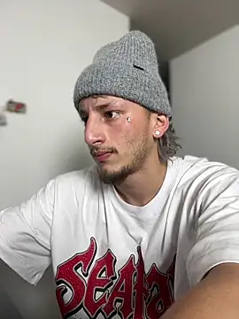 Snapshot of Scott_sex7 chatting on 03-03-26, 04:18 Scott sex7 online show from 03-03-26, 04:18