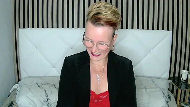xxNoeliaxx online show from 12-16-24, 07:48