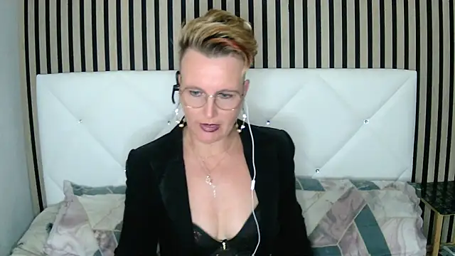 xxNoeliaxx online show from 12-22-24, 11:22