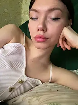 Lisaaa Alisa online show from 01-12-26, 05:12