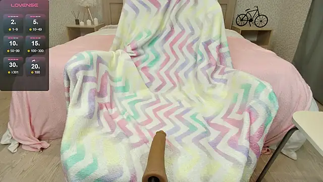 Snapshot of oliviiaa chatting on 11-06-25, 12:22 oliviiaa online show from 11-06-25, 12:22