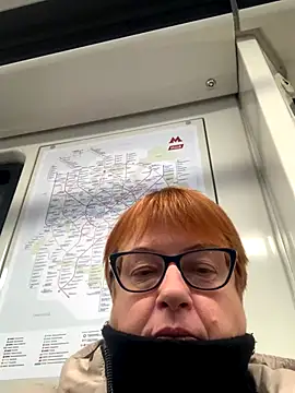 Snapshot of Klio5678 chatting on 11-03-25, 07:04 Klio5678 online show from 11-03-25, 07:04