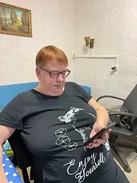 Snapshot of Klio5678 chatting on 11-16-25, 08:14 Klio5678 online show from 11-16-25, 08:14