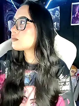 Snapshot of Janna_mnt chatting on 03-01-26, 04:25 Janna mnt online show from 03-01-26, 04:25