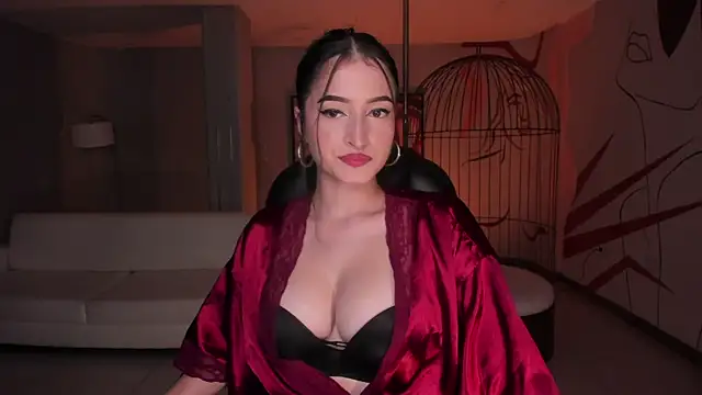 Snapshot of DominiqueVega chatting on 03-13-25, 04:38 DominiqueVega online show from 03-13-25, 04:38