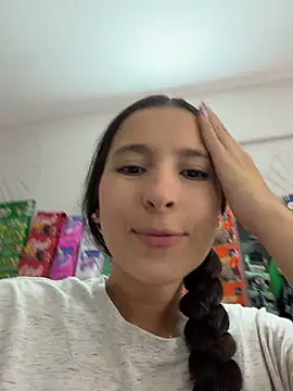 Snapshot of LittleDoll___ chatting on 02-10-26, 02:10 LittleDoll online show from 02-10-26, 02:10