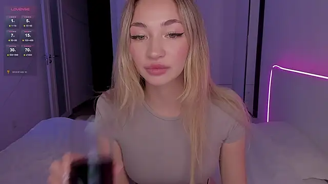 bailey kat online show from 11-28-25, 06:32