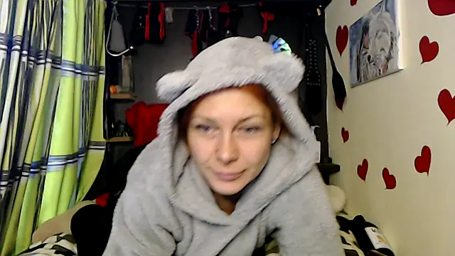 Snapshot of HarleyQuinn_69 chatting on 10-23-25, 11:42 HarleyQuinn 69 online show from 10-23-25, 11:42