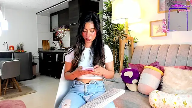 Issa cooper online show from 11-14-25, 11:24