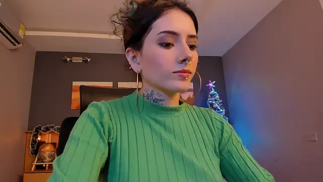 LiliJones  online show from 12-05-24, 08:00