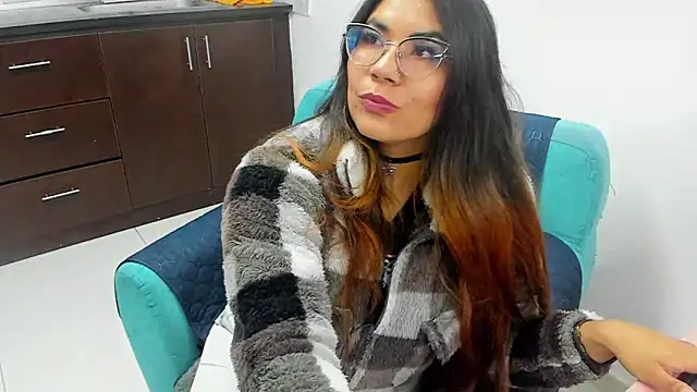 Luna Dumont online show from 02-06-25, 11:21