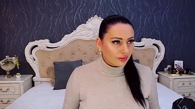 Lauren Saint online show from 10-16-25, 11:11