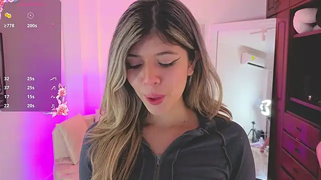 NATAASHA    online show from 02-17-26, 03:25