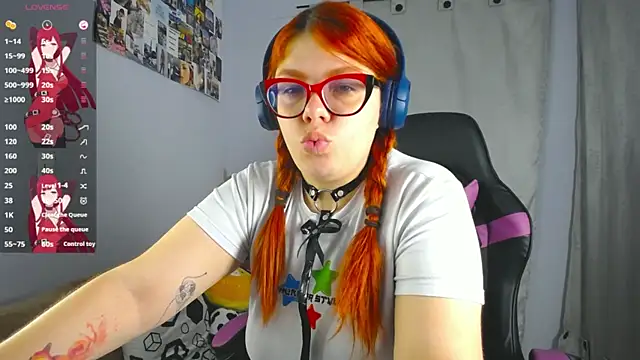 Snapshot of lucie_nicolls chatting on 03-07-25, 08:22 lucie nicolls online show from 03-07-25, 08:22
