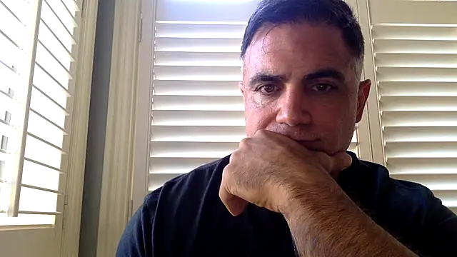 Snapshot of Bad_daddy21 chatting on 09-23-25, 03:59 Bad daddy21 online show from 09-23-25, 03:59