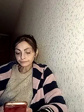 Snapshot of ChantalXOrchid chatting on 02-15-26, 04:03 ChantalXOrchid online show from 02-15-26, 04:03