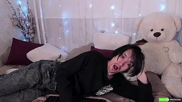 CalvinOwens online show from 11-03-25, 03:41