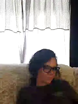 SidneyRaee online show from 02-03-25, 07:52