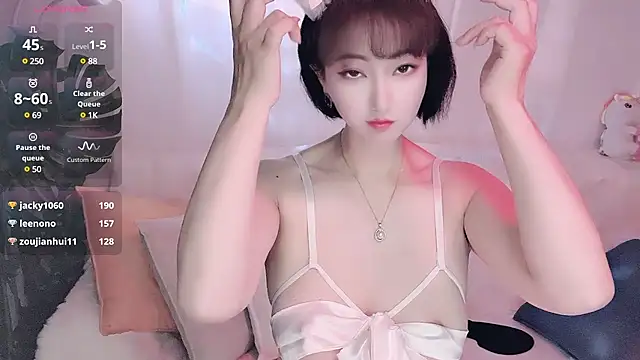 Mist lili online show from 12-16-24, 04:55