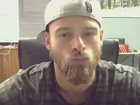 Snapshot of jjameson411 chatting on 03-08-25, 06:32 jjameson411 online show from 03-08-25, 06:32