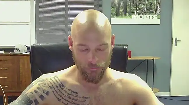 Snapshot of jjameson411 chatting on 03-15-25, 07:31 jjameson411 online show from 03-15-25, 07:31