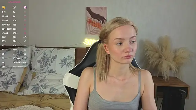 IdaValenti online show from 10-25-25, 11:10