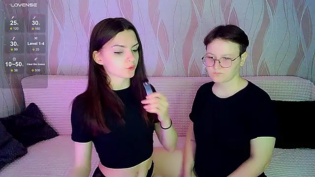  crazy baby  online show from 10-19-25, 08:09