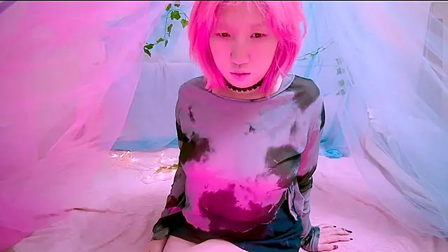 Akemilun online show from 11-05-25, 04:18