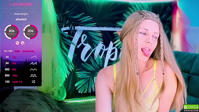 Snapshot of Flash_Summer chatting on 12-07-24, 04:42 Flash Summer online show from 12-07-24, 04:42