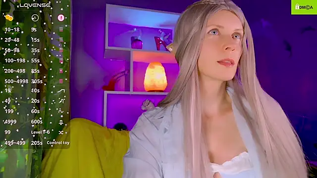 Snapshot of Flash_Summer chatting on 09-14-25, 11:04 Flash Summer online show from 09-14-25, 11:04