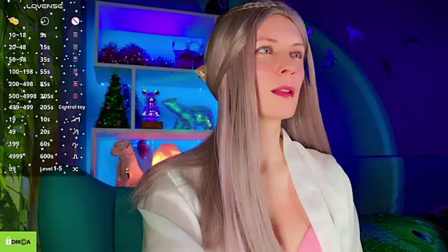 Snapshot of Flash_Summer chatting on 02-01-26, 12:09 Flash Summer online show from 02-01-26, 12:09