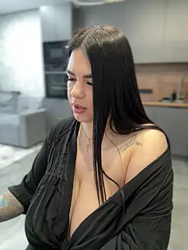 Snapshot of HugeBoobs- chatting on 03-08-25, 06:54 HugeBoobs- online show from 03-08-25, 06:54