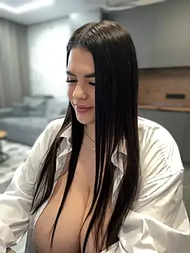 Snapshot of HugeBoobs- chatting on 03-09-25, 10:08 HugeBoobs- online show from 03-09-25, 10:08